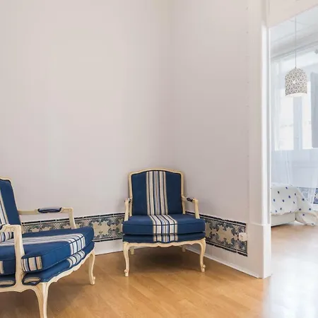 Blue Tiles In Center Appartamento Lisbona