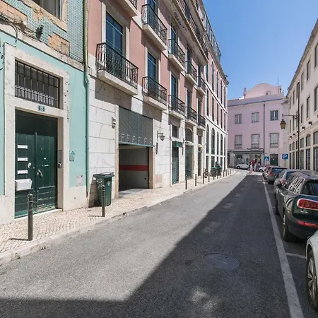 Blue Tiles In Center